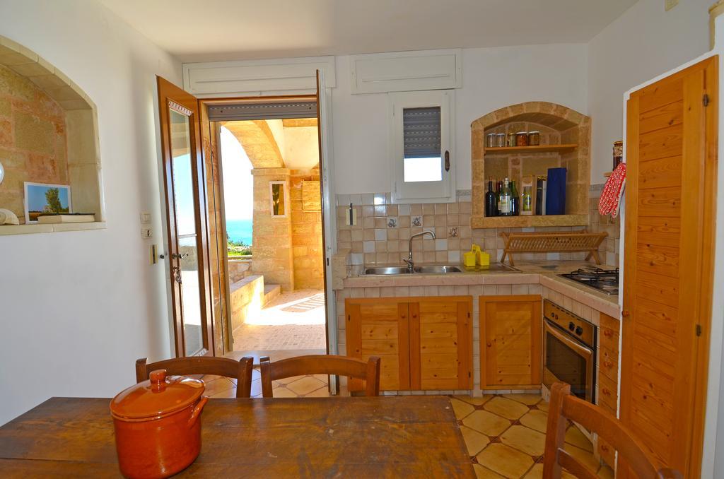 Patù Casa Orizzonteヴィラ エクステリア 写真
